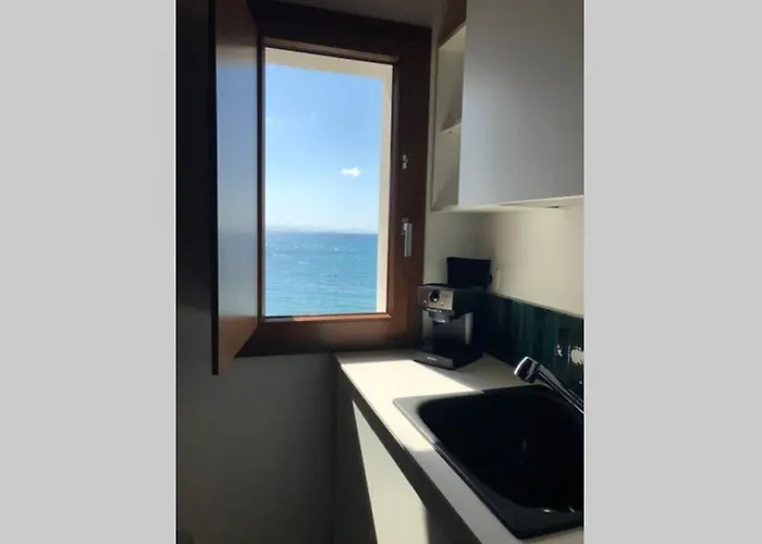 Lavatoioflats Casa Sul Mare E Sul Lavatoio Medievale A Ferienhaus